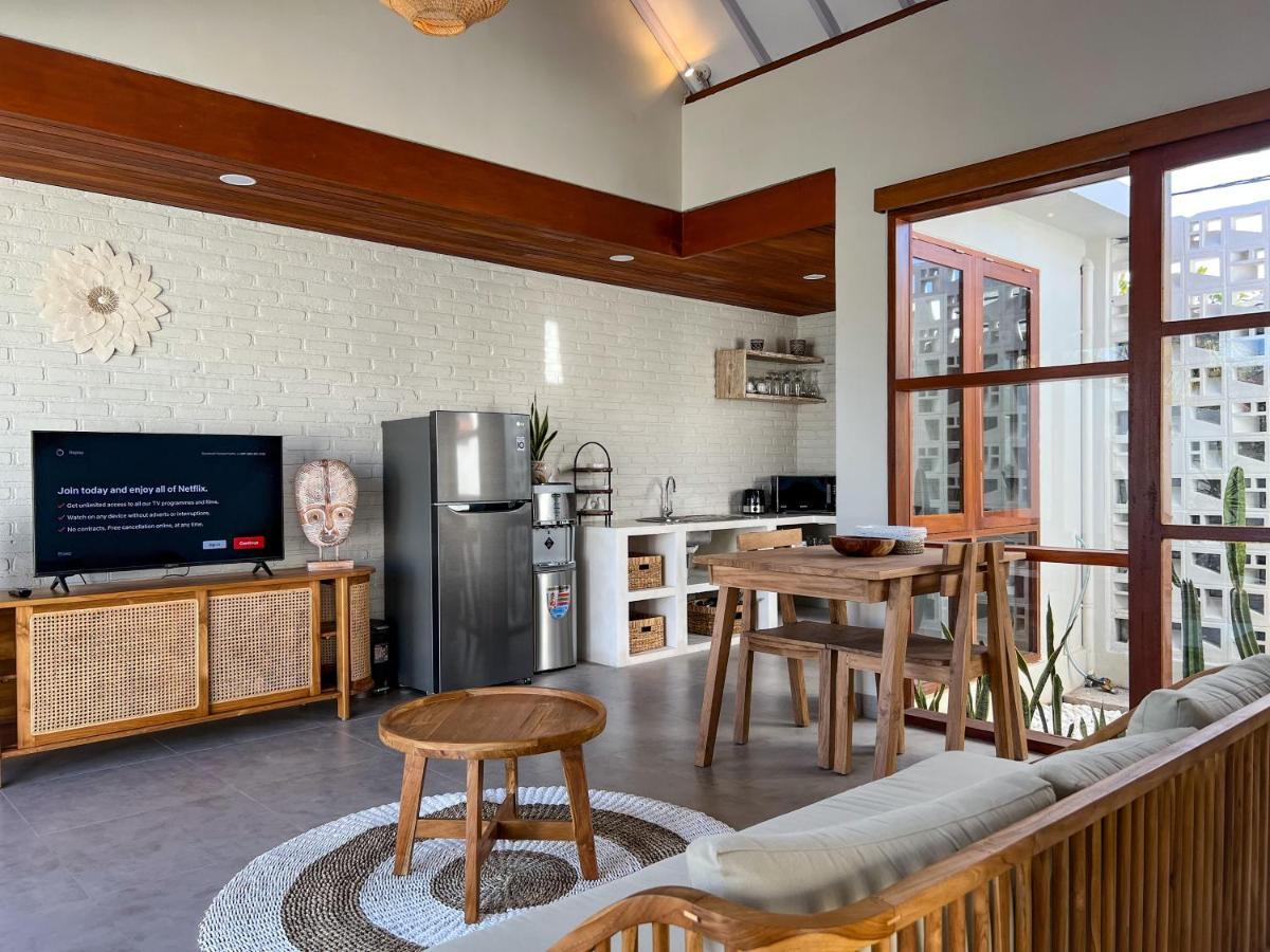 Moana Villa & Suites Bingin Uluwatu Екстериор снимка